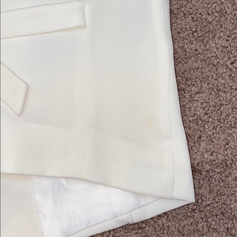 Vest - Picture 5 of 6
